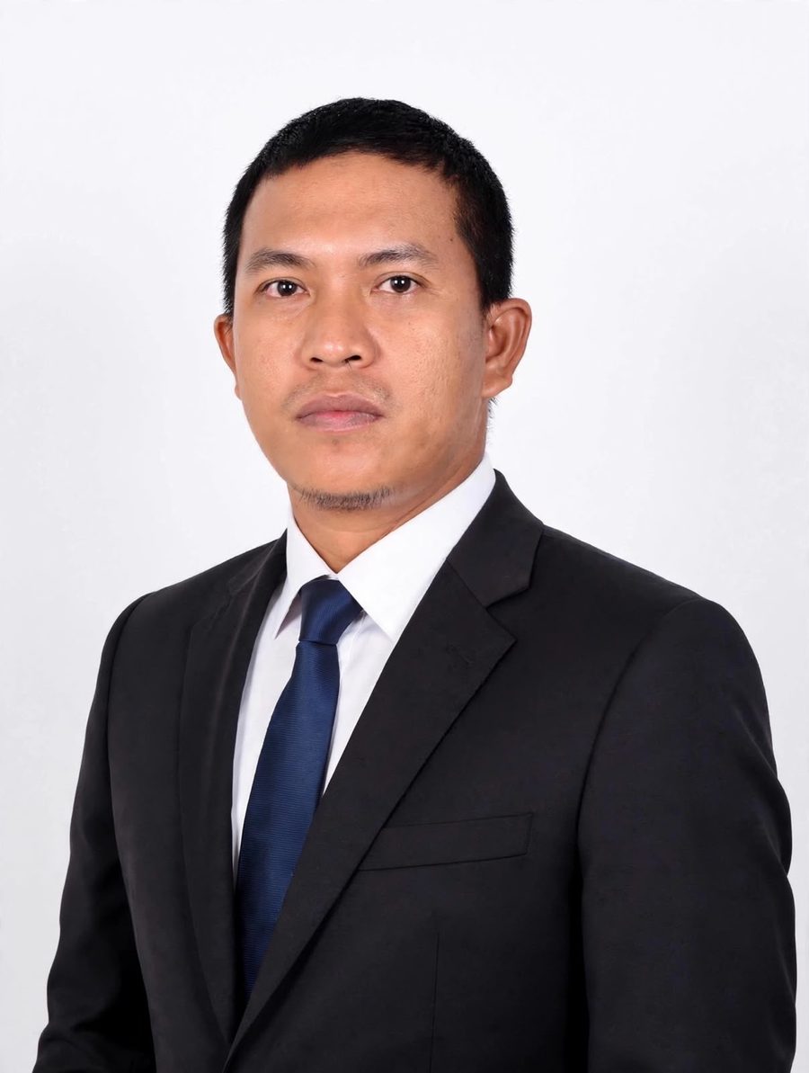 Potret Eliyas Saputra